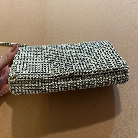 Whiting and Davis Crystal Triangle clutch - Picture 4 of 6